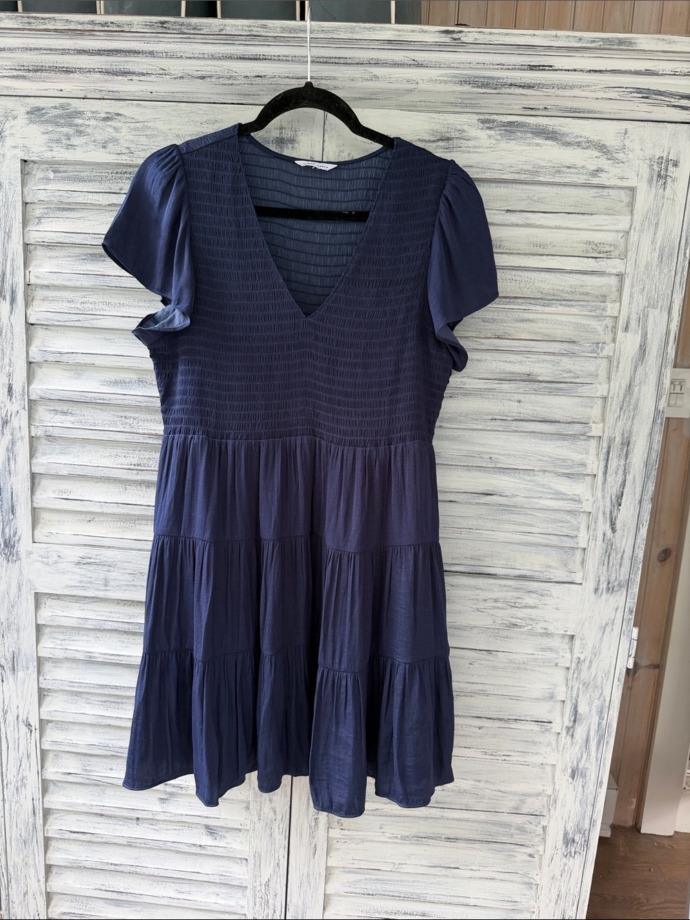 Naked Zebra Navy V-Neck Tiered Short Sleeve Dress L